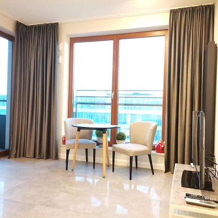 Luxusowy Apartament Klimczaka Apartment Варшава Екстериор снимка